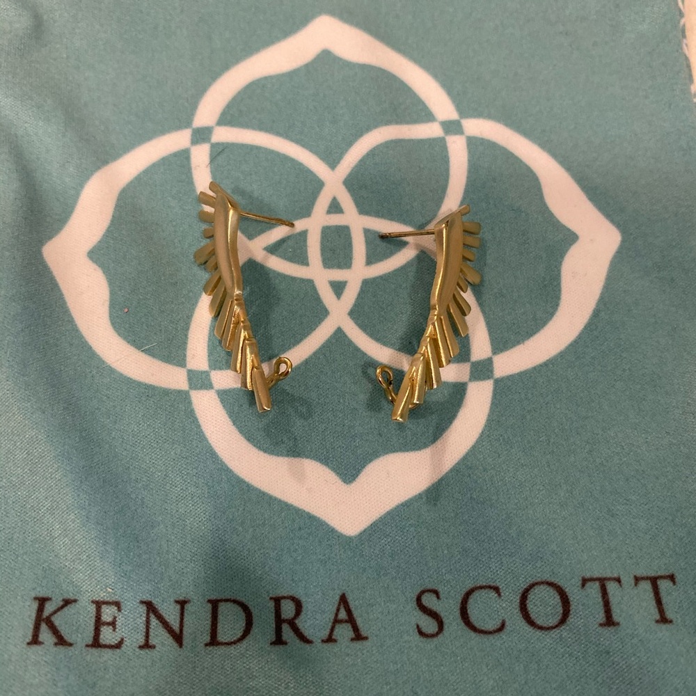 KS wing ear crawlers in matte gold
